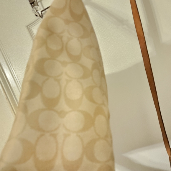 Coach Ava Chain Tote in Canvas Kahki n Chark with Gold Hardware matching pouch - Picture 6 of 12